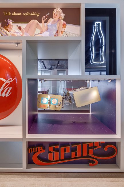 Жизнерадостный офис Coca-Cola в Лондоне