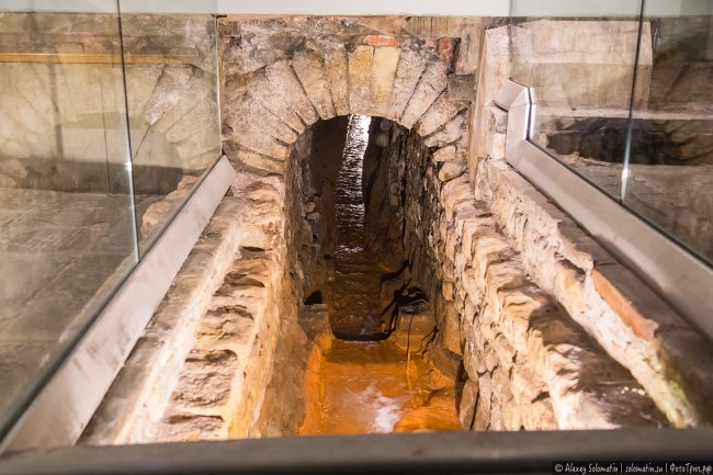 Экскурсия в Римские бани в английском Бате