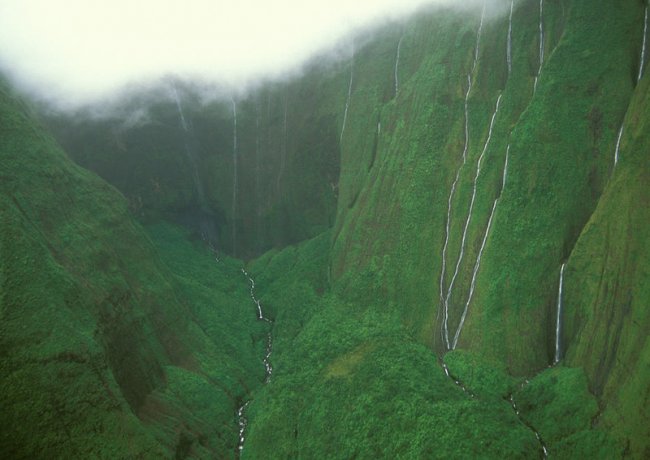 Водопад Хонокохау