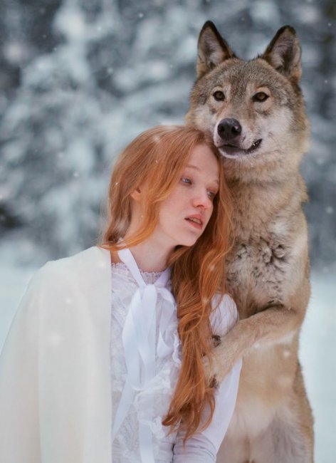Сказочные портреты девушек с дикими животными