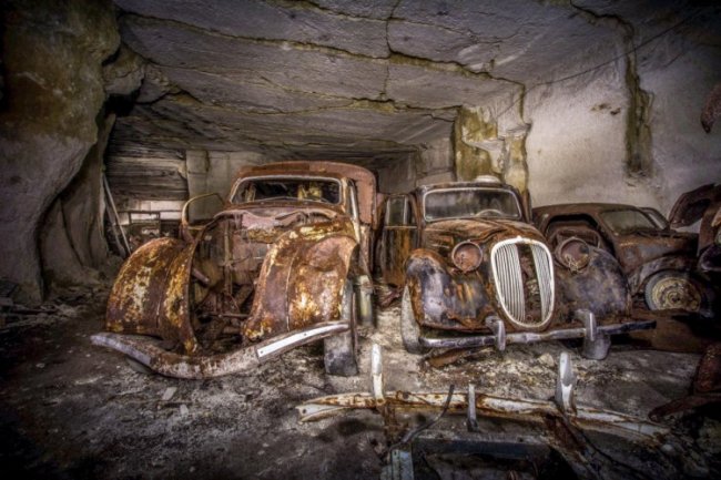 Коллекция авто, спрятанная от фашистов в подземель