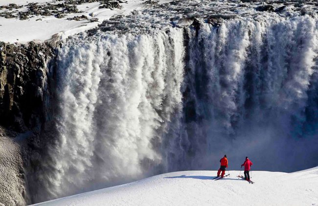 Деттифосс — самый мощный водопад в Европе