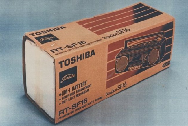 Трагически знаменитая Toshiba RT-SF16 «Lockerbie»
