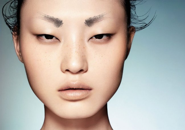 Почему у азиатов узкие глаза
