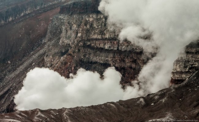 Вулкан Горелый на Камчатке
