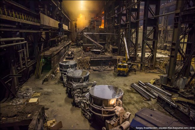 Родильное отделение металлургического завода