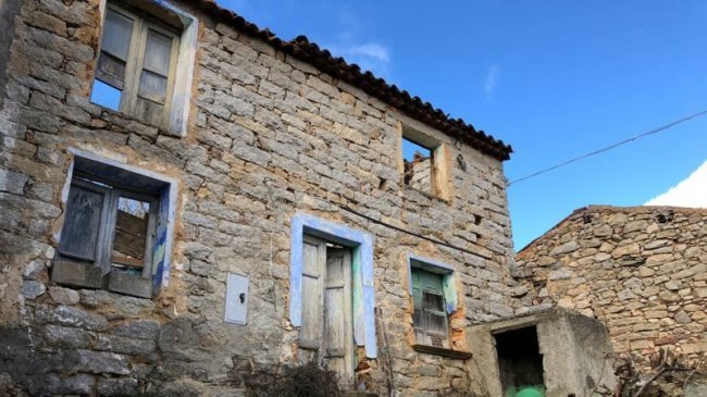 Домик в итальянской деревне можно приобрести за 1 евро
